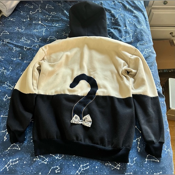 Cute Kitty Cat Face Hoodie & Tail with Bow - Picture 2 of 2